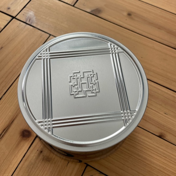 HARRY SLATKIN HOMEWORX RIBBON CANDY 4 WICK, 18oz CANDLE - Picture 4 of 5